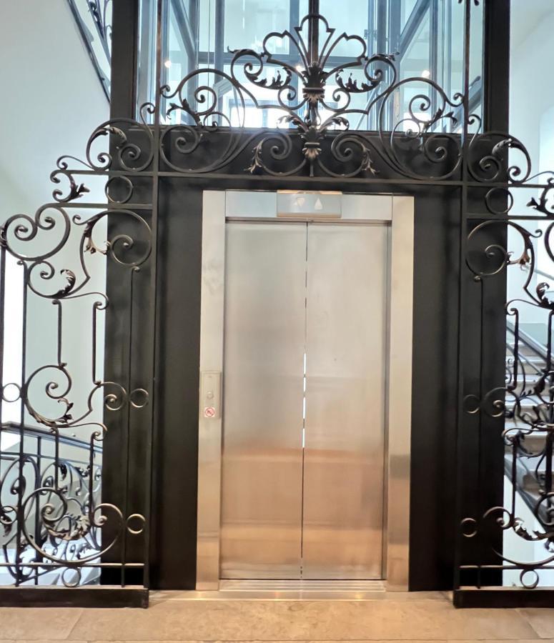 Appartamento Belle Art Design Im Herzen Von Wien *